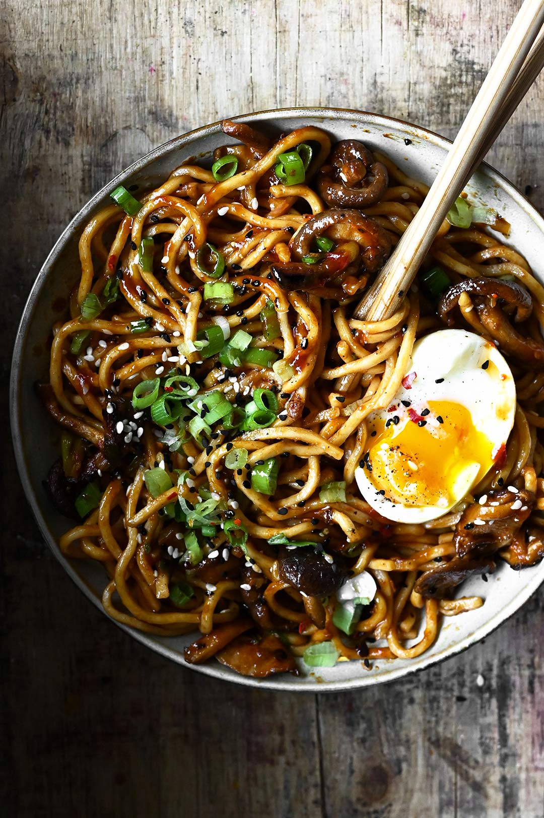 15 Minute Spicy Udon Stir Fry - Seasons and Suppers