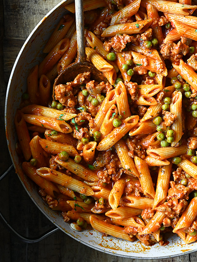 Penne with Italian Sausage and Peas - Serving Dumplings